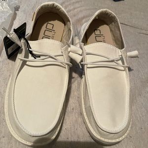 Brand new Hey Dudes. Women Size 8 US